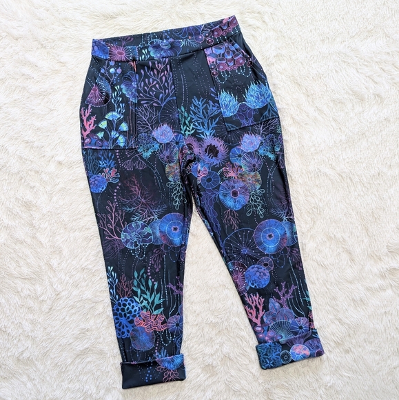 Blackmilk Floral Coral Blue Rainbow Ocean Cuffed Pants Size Large - Picture 4 of 13